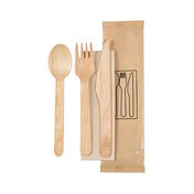 Bestekset FSC mes vork lepel hout met servet  232x176